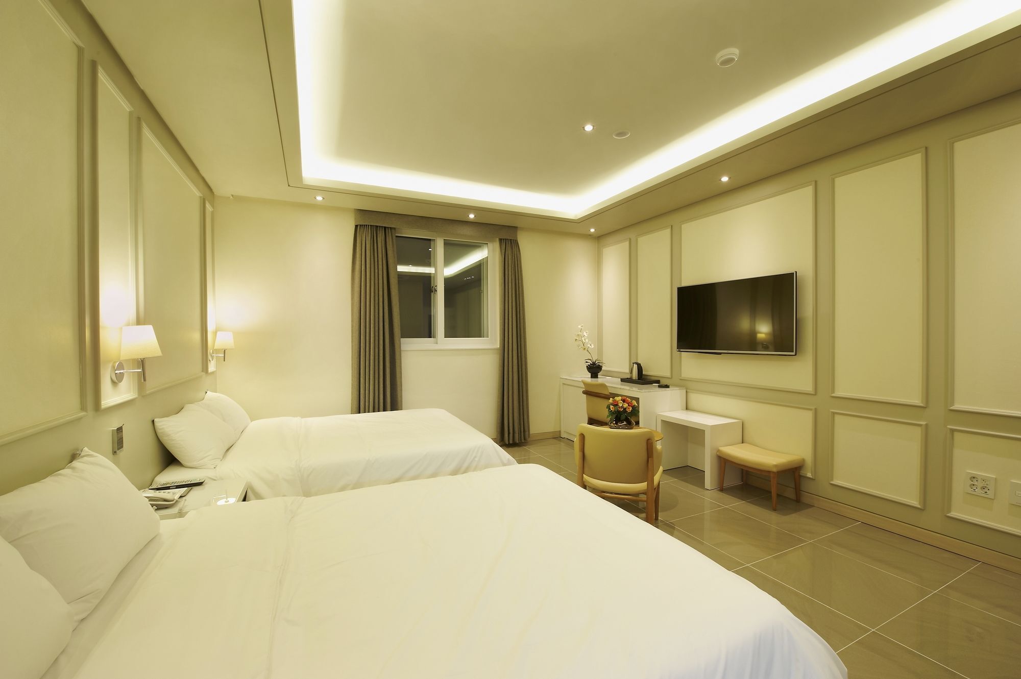 Hotel B Gwangju Metropolitan City Exterior photo